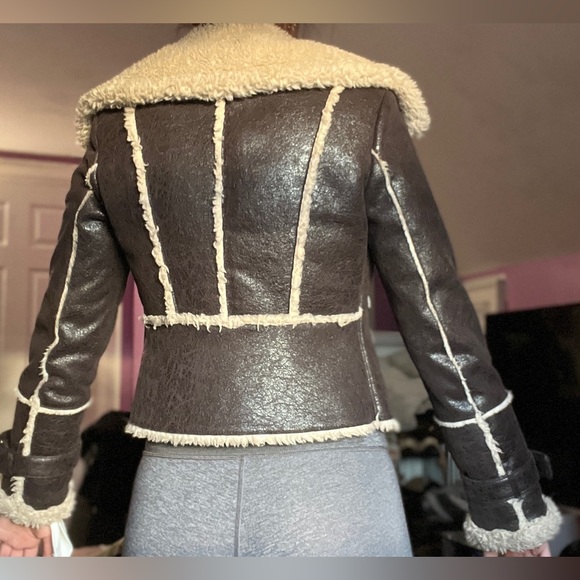 Vintage faux shearling coat - Picture 4 of 10